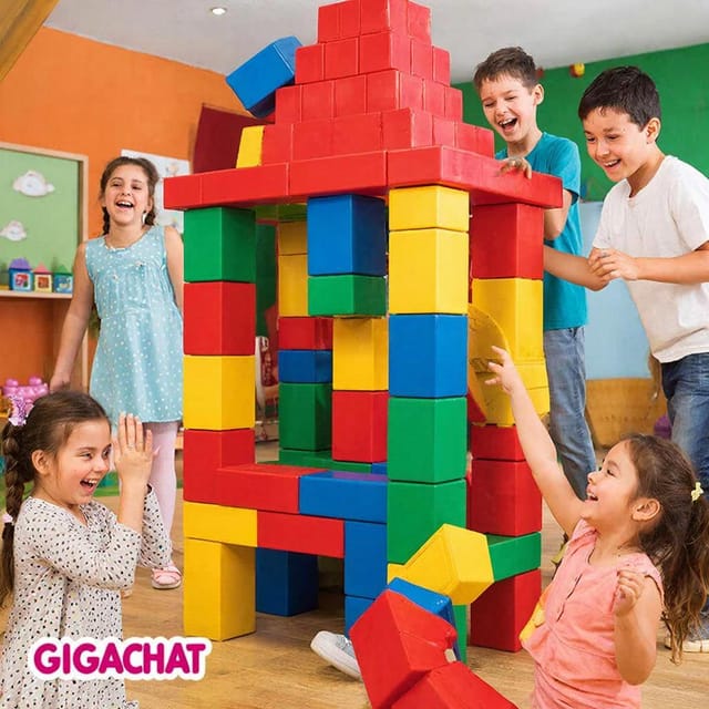 Международный день ЛЕГО — открытка, нарисованная нейросетью GigaChat